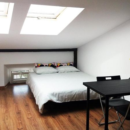 Nice Attic Studio Close To Old Town Air Conditioning - Klimatyzacja Cracóvia Exterior foto